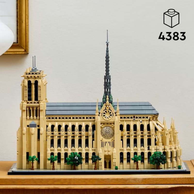 Arch 21061 Notre Dame Kd, lego — vue 2 sur 3